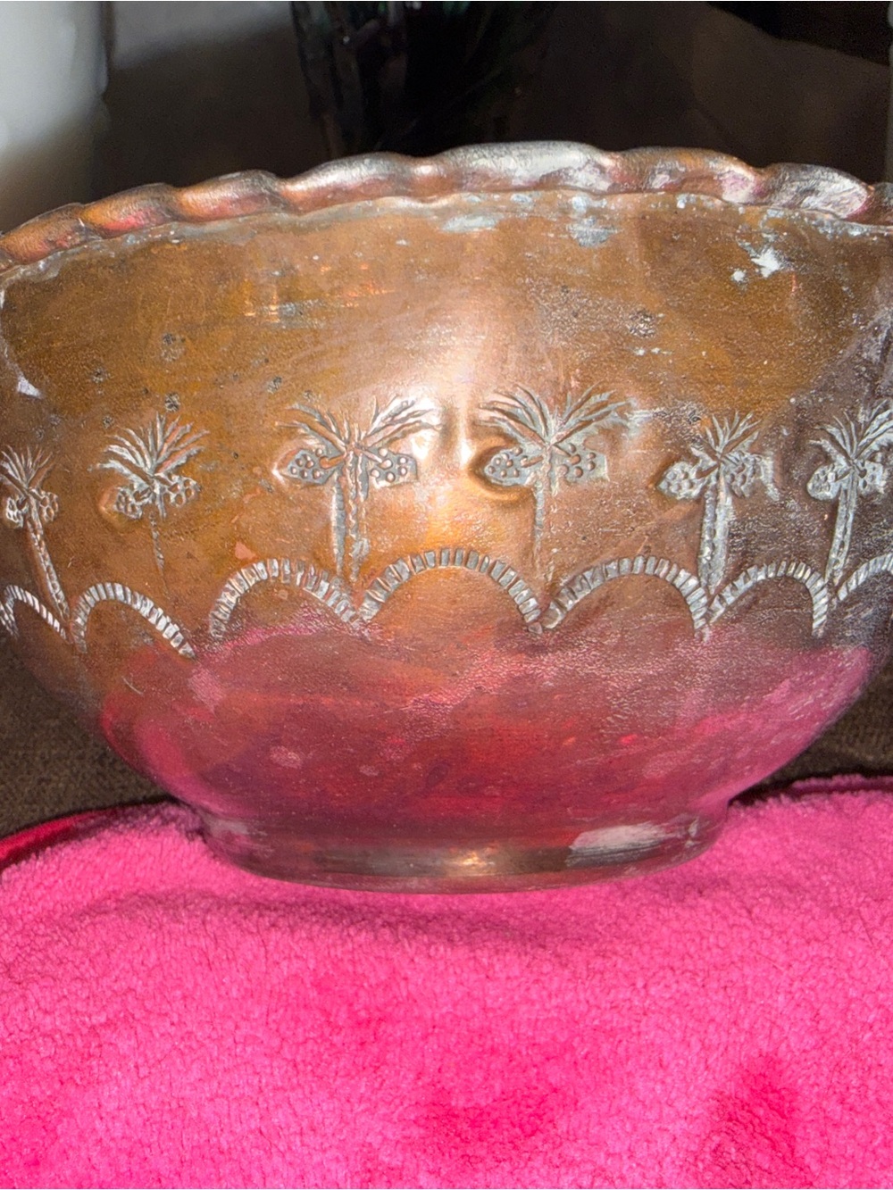 Vintage Made In Egypt Hammered Metal Bowl Palm Tree Motif